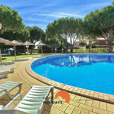 #270 Pedra Dos Bicos S By Holidays Apartment *