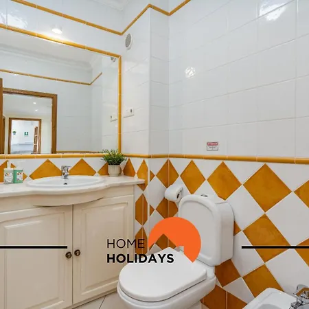 #270 T2 Bicos Flat S By Holidays 公寓