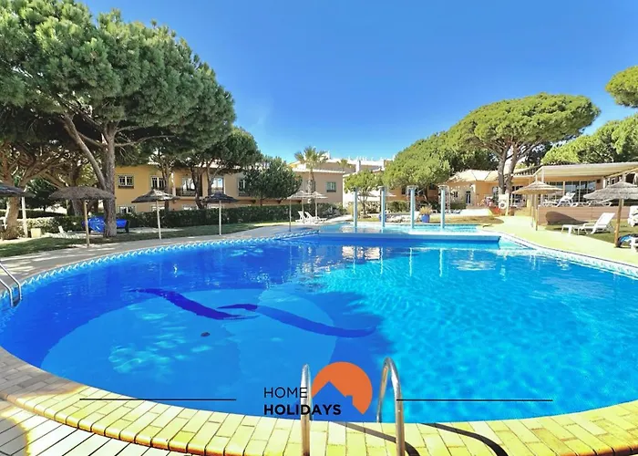 #270 T2 Bicos Flat S By Holidays Апартаменти