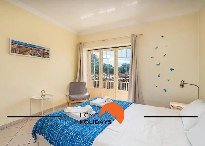 #270 T2 Bicos Flat S By Holidays Апартаменти Албуфейра